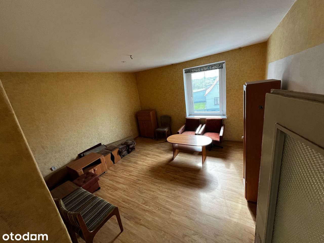 Atrakcyjny inwestycyjnie + powierzchnie handlowe!-7