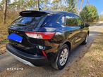 Ford Kuga - 4