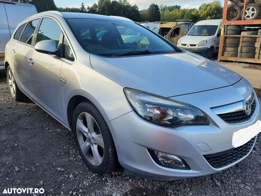 Trager Opel Astra J 2011 BREAK 1.7 DTI A17DTR - 2