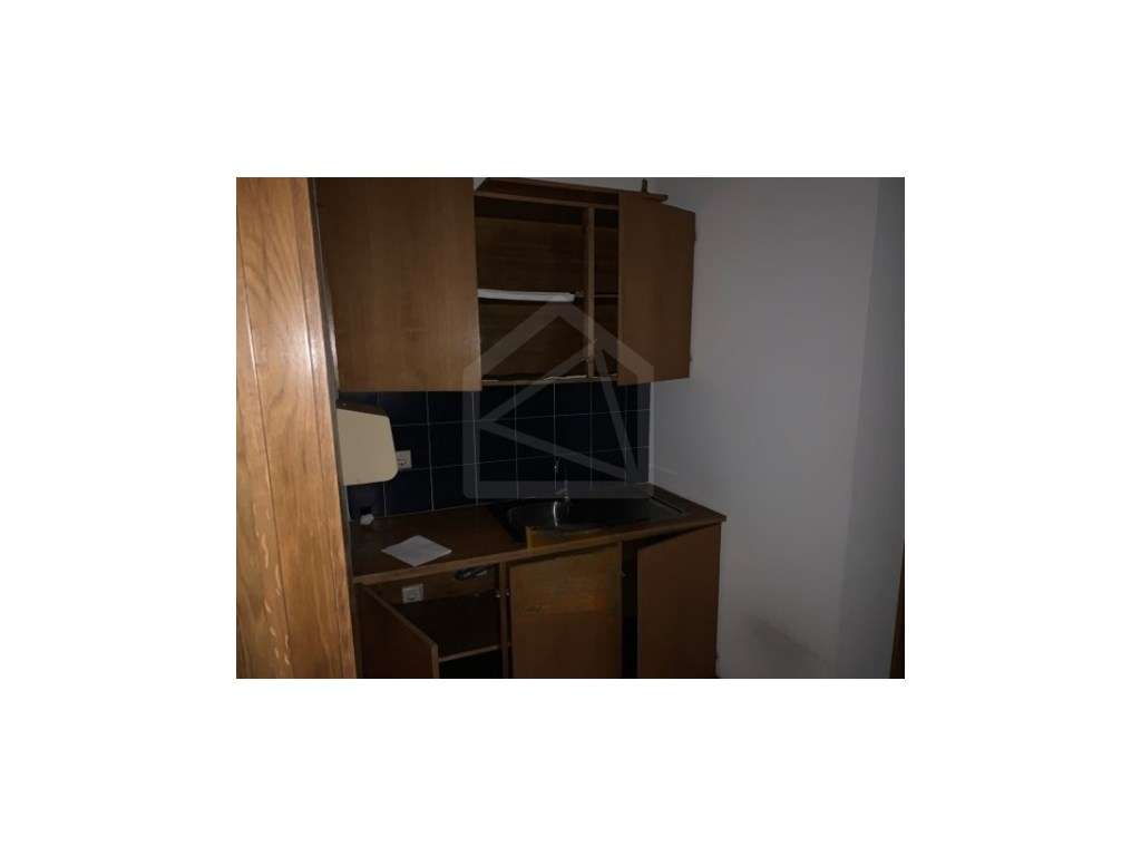 Loja em Santa Maria de Lamas - Grande imagem: 5/9