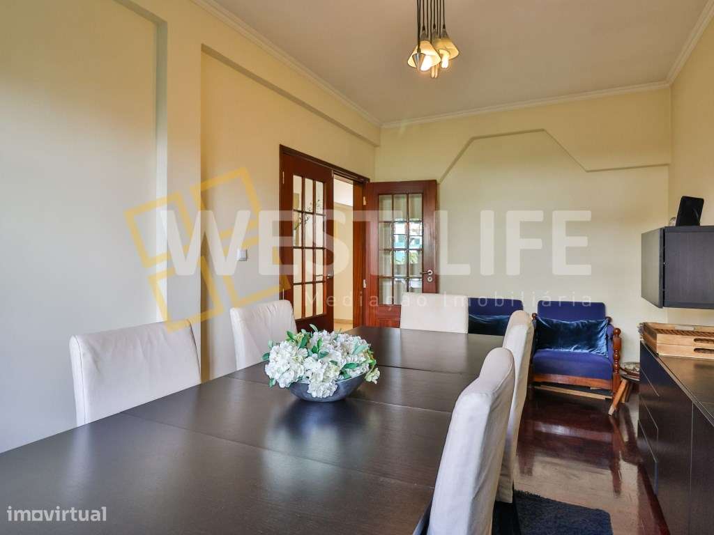 Moradia em Banda T6 - A 10 minutos das magnificas praias - Localiza... - Grande imagem: 5/34