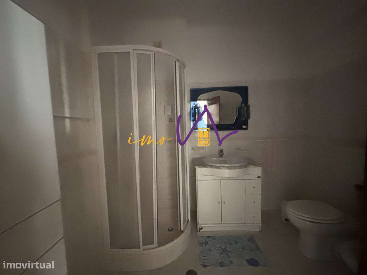 Apartamento T2 com parqueamento em Armação de Pêra-9