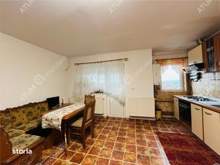 Apartament 3 camere decomandate balcon in zona Vasile Aaron\/Sibiu