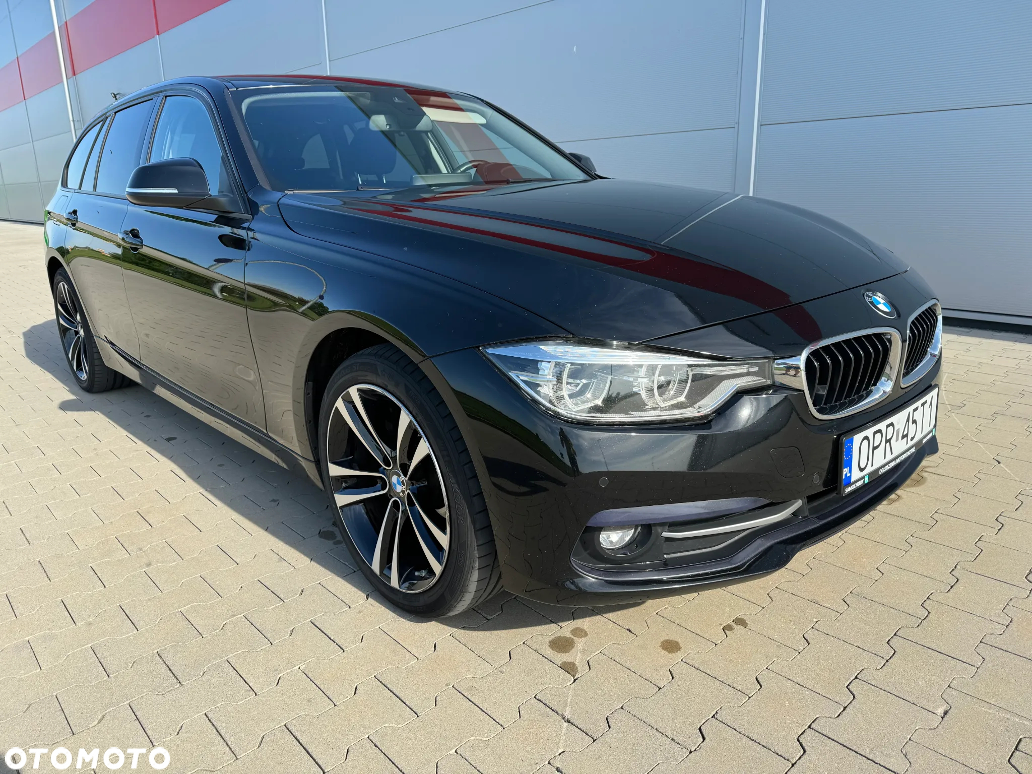 BMW Seria 3 320d Touring Sport Line - 2