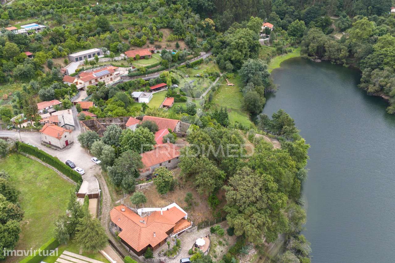 Moradia T3, Venda, Caniçada, Gerês - Grande imagem: 5/34