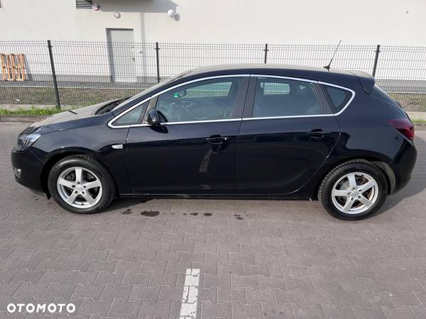 Opel Astra 1.7 CDTI DPF Edition - 4