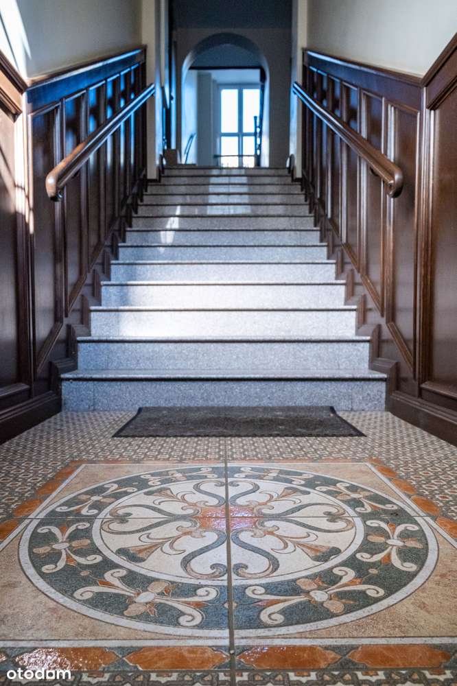 Centrum Wrocławia ul. Kołłątaja 2 pokoje 34m2 użytkowa 49m2 całkowita-10