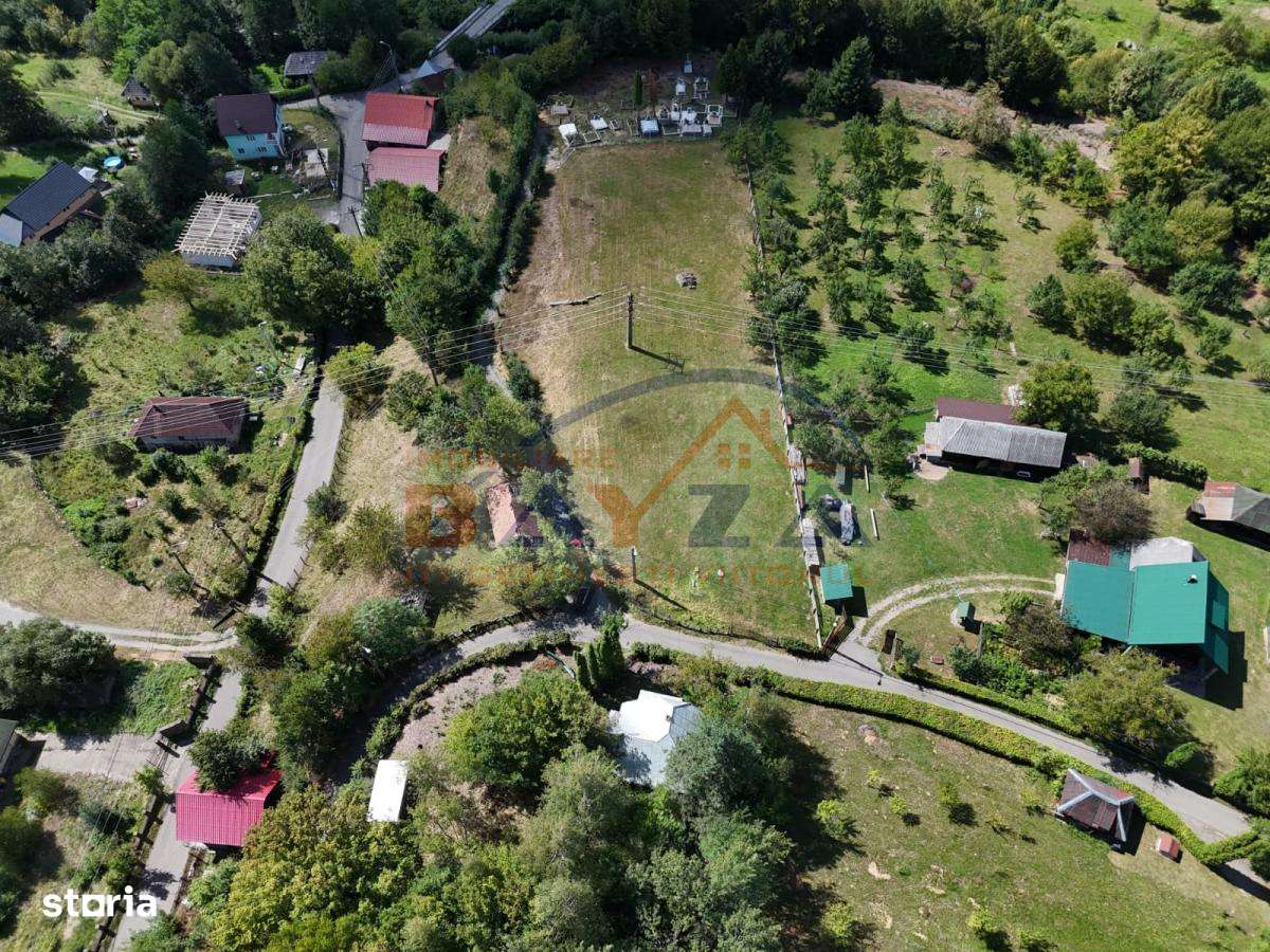 Firiza – Teren  2682 mp  autorizație de construire  priveliște superbă - Imagine principală: 3/7