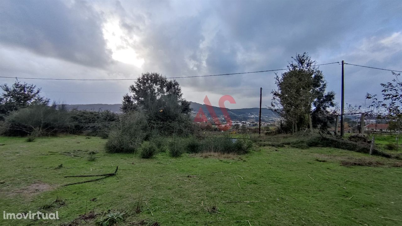 Terreno para construção em Airó, Barcelos