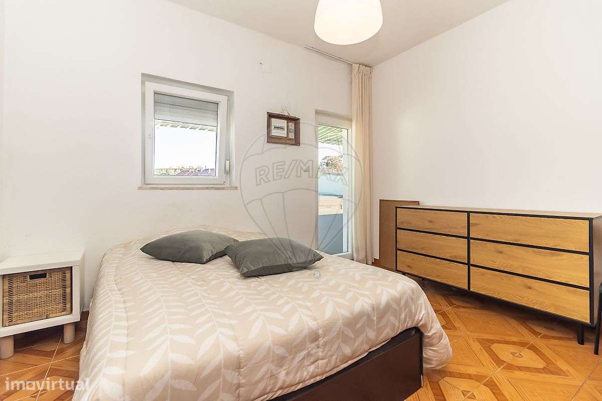 Moradia T2 para venda-7