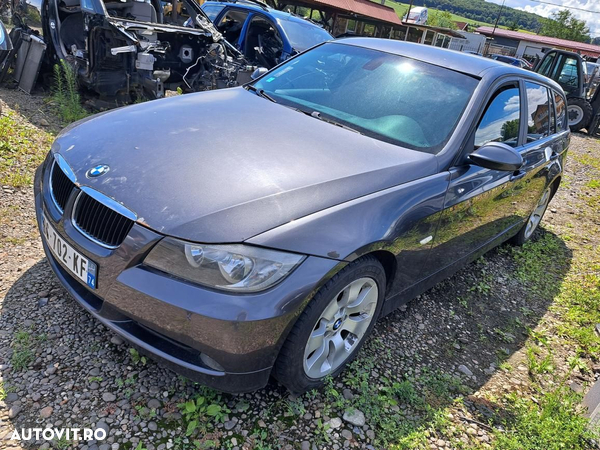 Piese/Dezmembrez BMW 320d E91 - 3