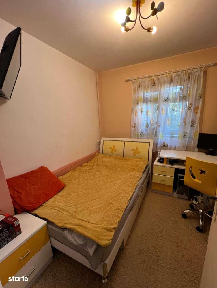 Apartament 2 decomandate în zona Consul, etajul 1/4 - Imagine principală: 5/6