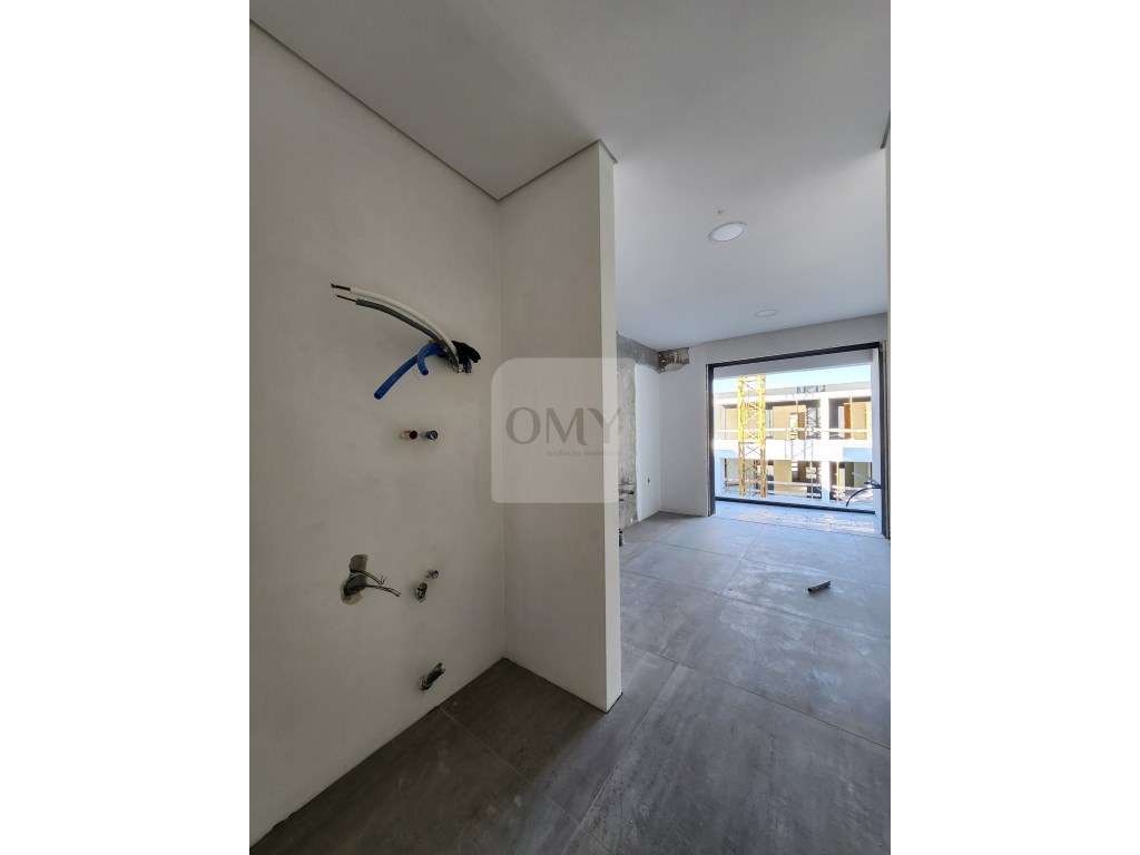 Cedência de Posição de Apartamento T2 em Vila Real - Grande imagem: 4/17