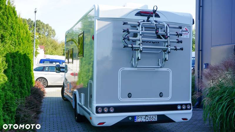 Ford Chausson 788 Titanium Ultimate - 6