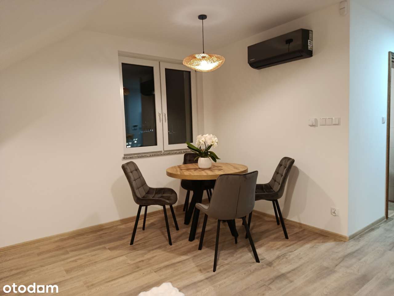 Nowe, bez czynszowe, nad jeziorem z klimatyzacją - Pełny obrazek: 2/14