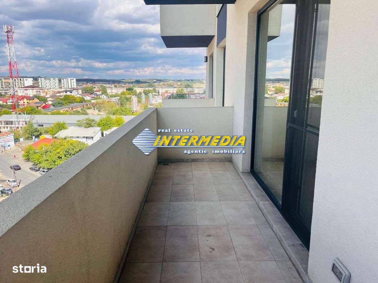 OKAZIE ! Vanzare Apartament 3 camere Bloc Nou loc parcare finisat sau-4
