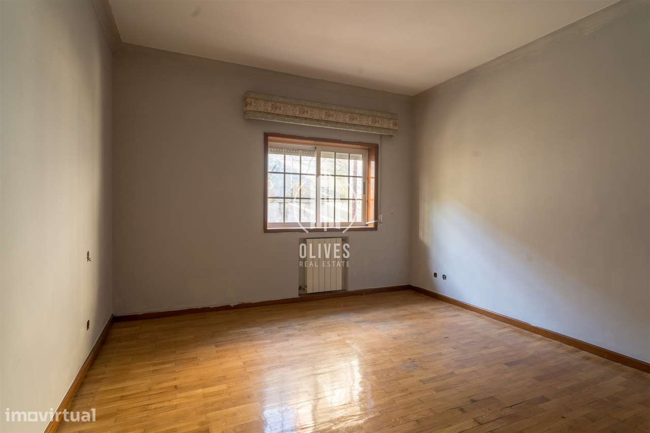 Moradia T4 Venda em Moreira de Cónegos,Guimarães-9