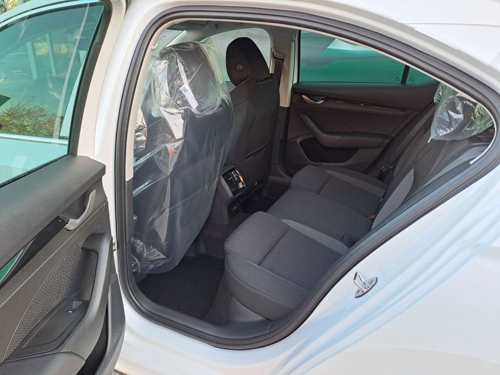 SKODA OCTAVIA 2.0 TDI 150KM DSG DRIVE SELECTION, dostepny od rek