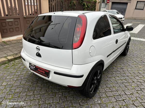 Opel corsa C 1.3 CDTI Sport Van - 17