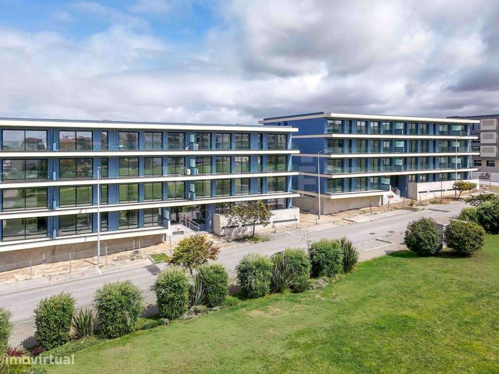 Apartamento T1+1 | 3.º e Último Piso | Varanda | 1 Lugar de Garagem...-24