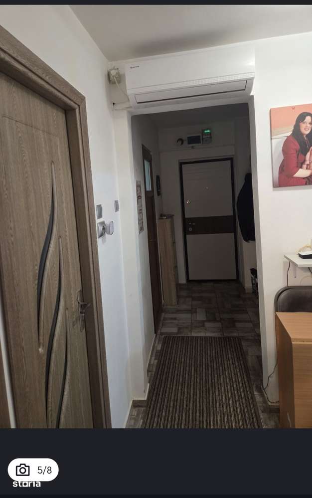 ROVINE DECOMANDAT 1/4,cu centrala, mobilat - Imagine principală: 4/8