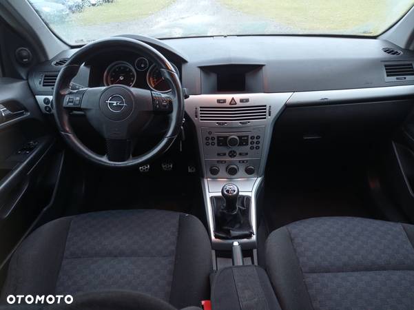 Opel Astra III 2.0 T Sport - 12