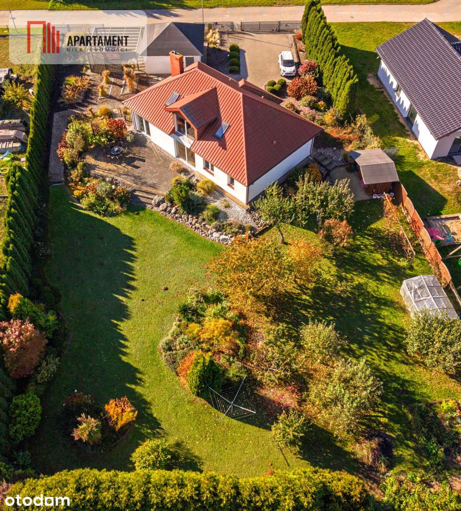 Parterowy dom, garaż, ogród, jezioro, Mazury-2