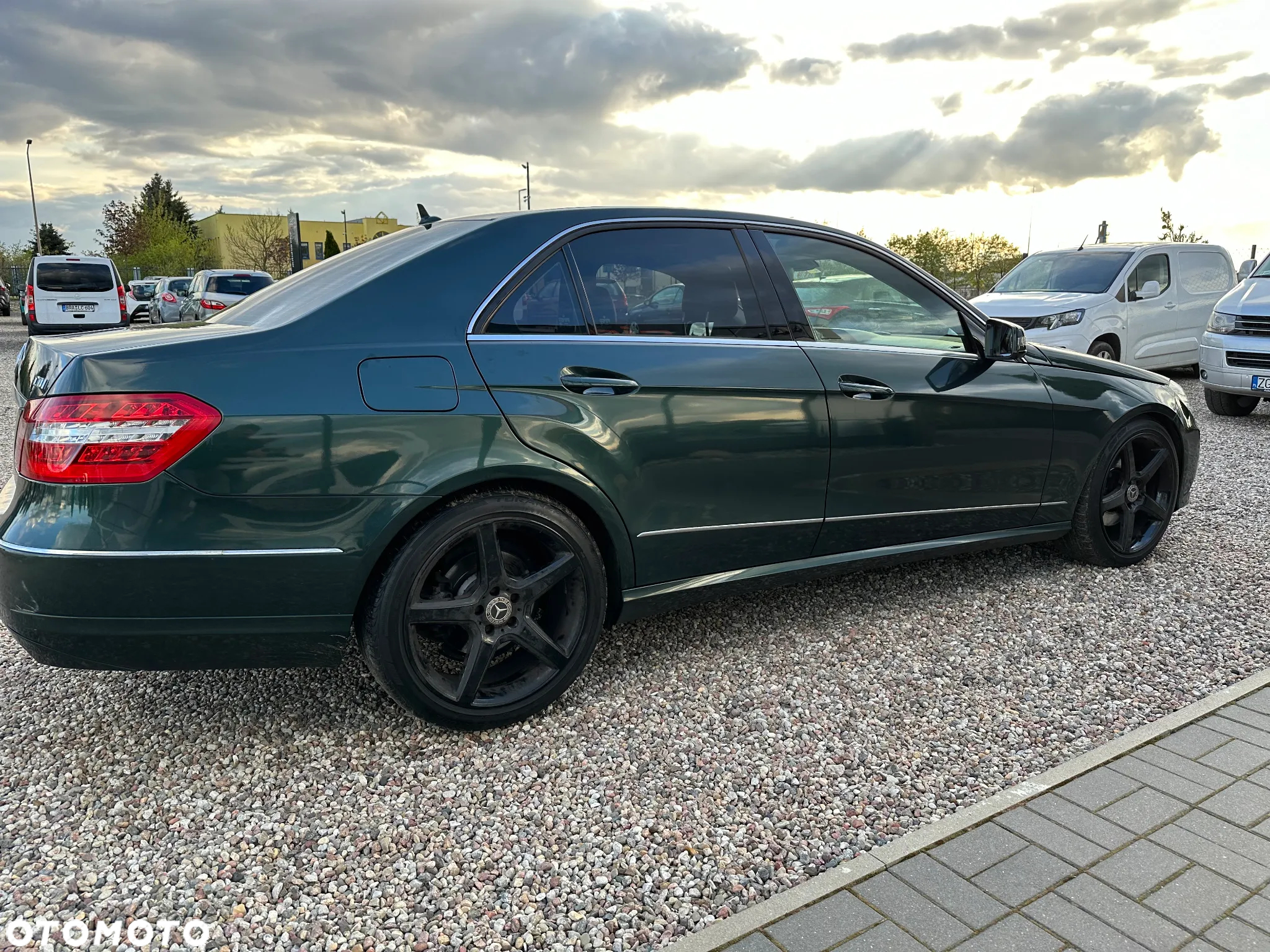 Mercedes-Benz Klasa E 350 CDI 4-Matic Avantgarde - 20