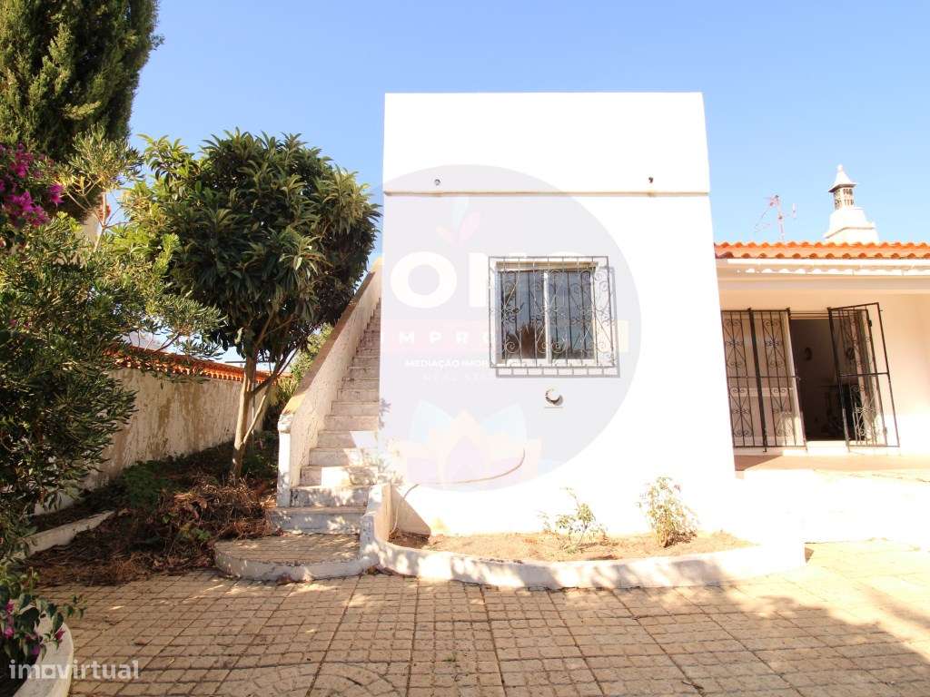 Moradia Isolada com AL-29