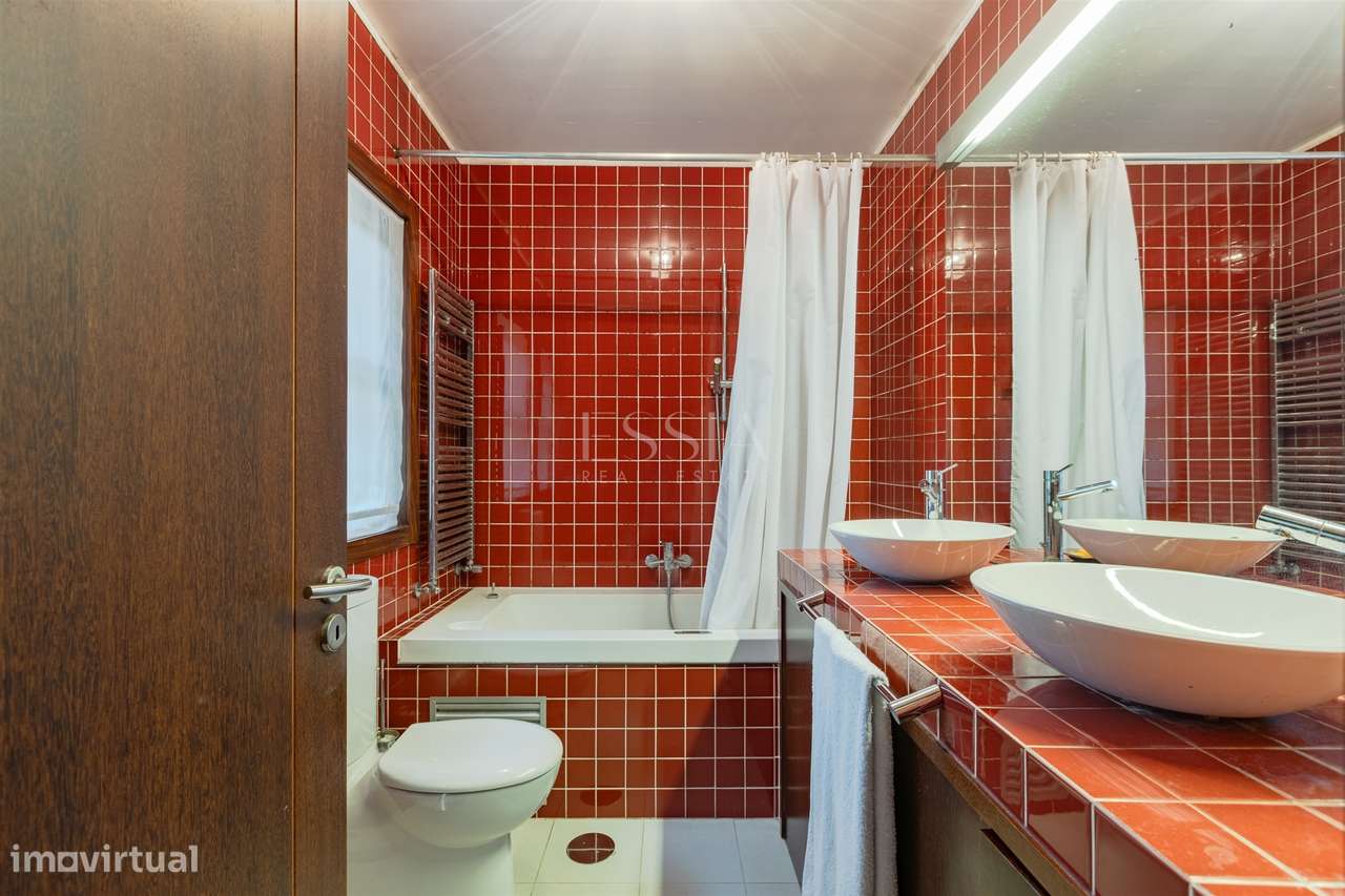 Moradia T3 com Jardim Próxima do Parque da Cidade-11