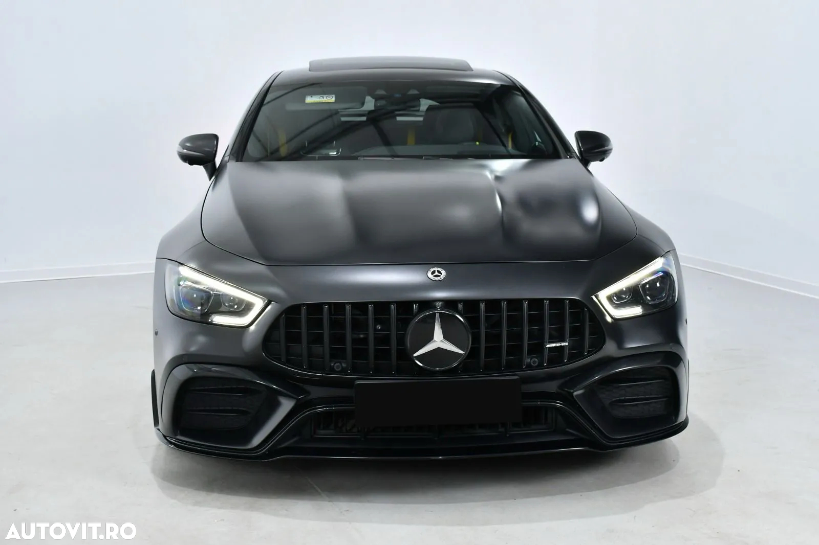 Mercedes-Benz AMG GT 53 4MATIC+ - 12