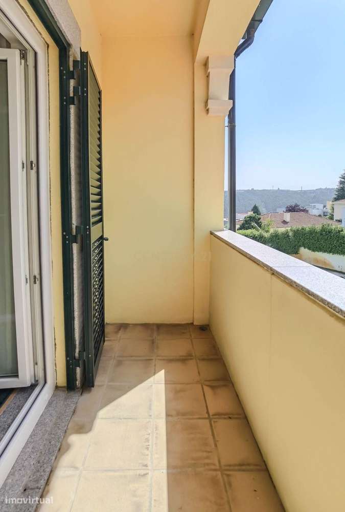 Moderna Moradia T3 em Gondomar, Pronta a Habitar-37