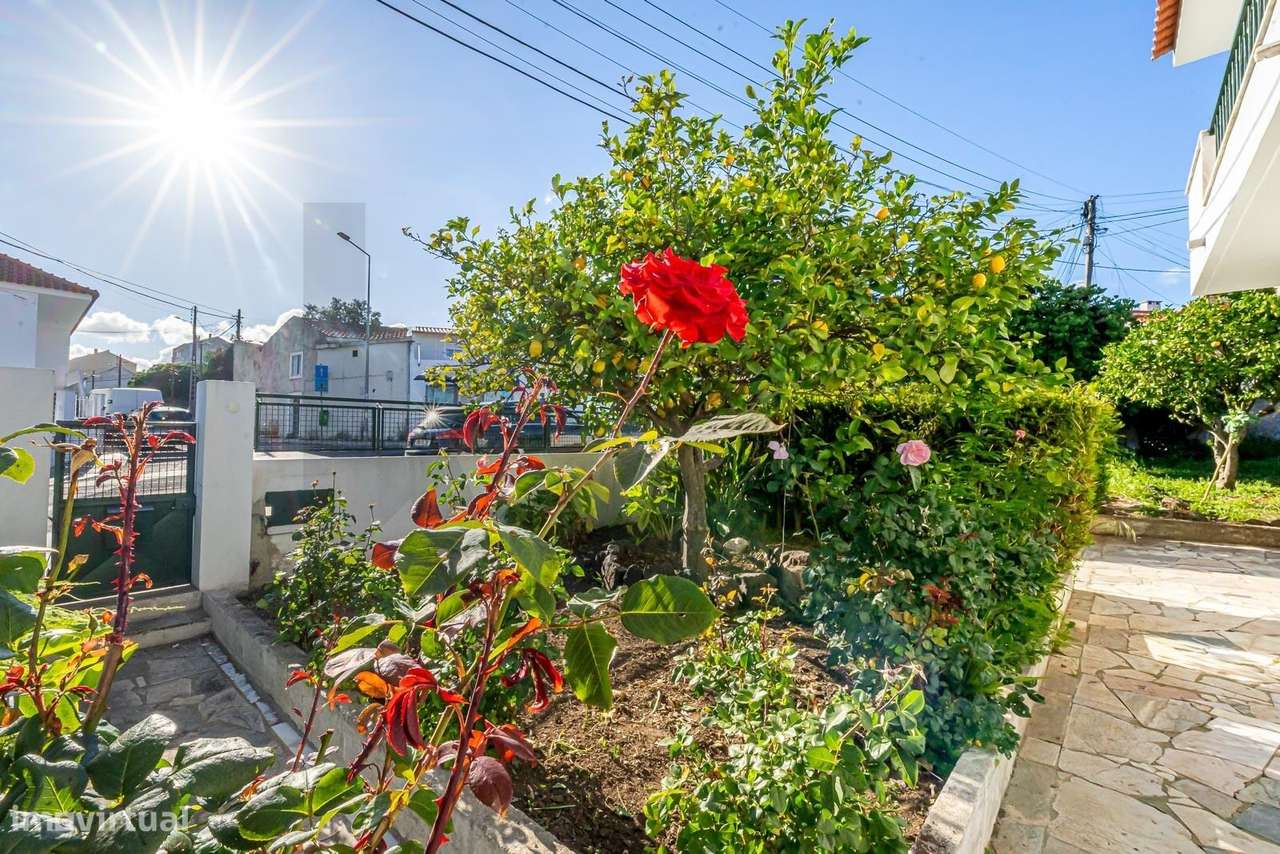 T2 Remodelado para Arrendamento em Famões - Odivelas - Grande imagem: 2/23