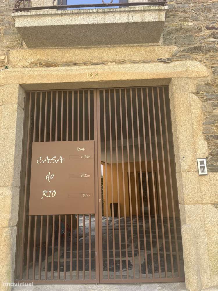 Suite independente com entrada privada. - Grande imagem: 4/9