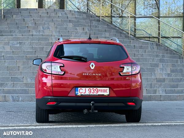 Renault Megane ENERGY dCi 110 Start & Stop Bose Edition - 10