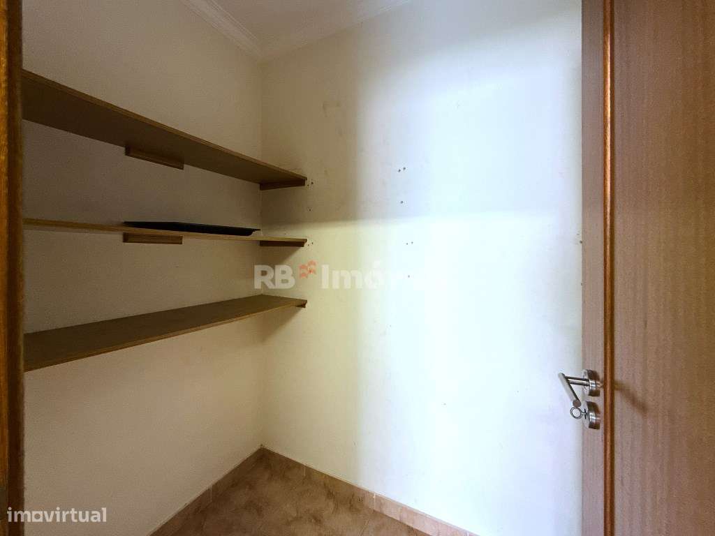 ApartamentoT3 Rch em Condomínio fechado com Garagem-29