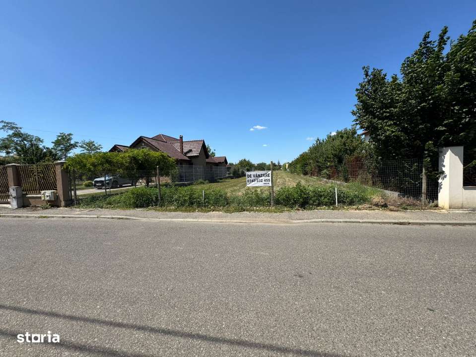 Teren intravilan in Satu Mare strada Alecu Russo, 25 de Arii, 15 ml de - Imagine principală: 2/4
