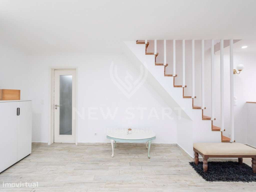 Apartamento T1 Duplex Moderno na Penha de França, no Coração de Lisboa-7