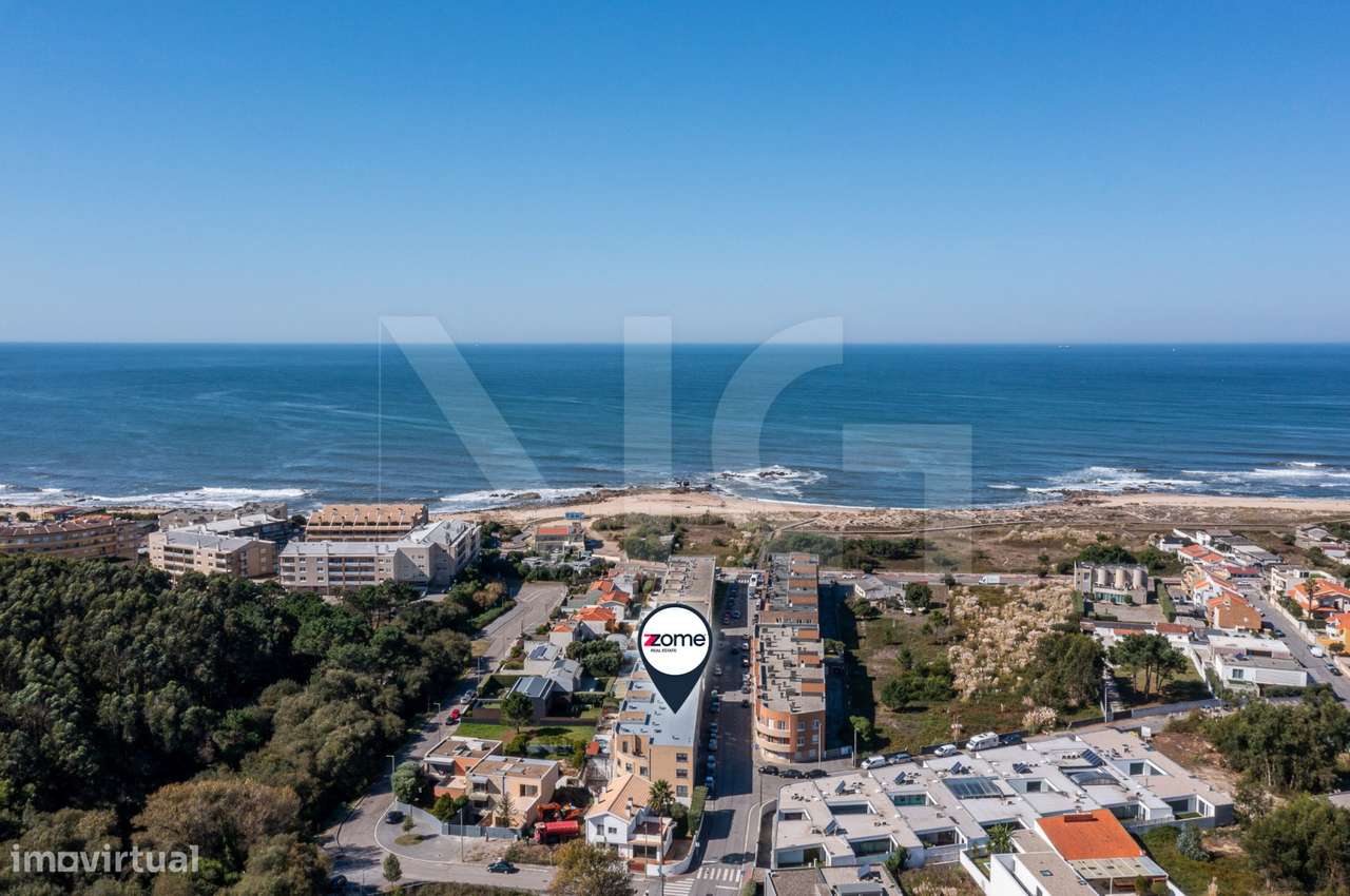T3 Duplex com Terraço, Vistas Mar e Garagem Fechada na Madalena - Gaia-5