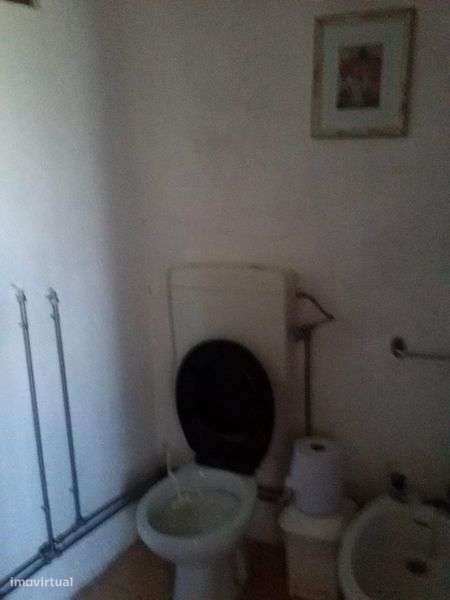 Vendo casa antiga - Grande imagem: 4/5