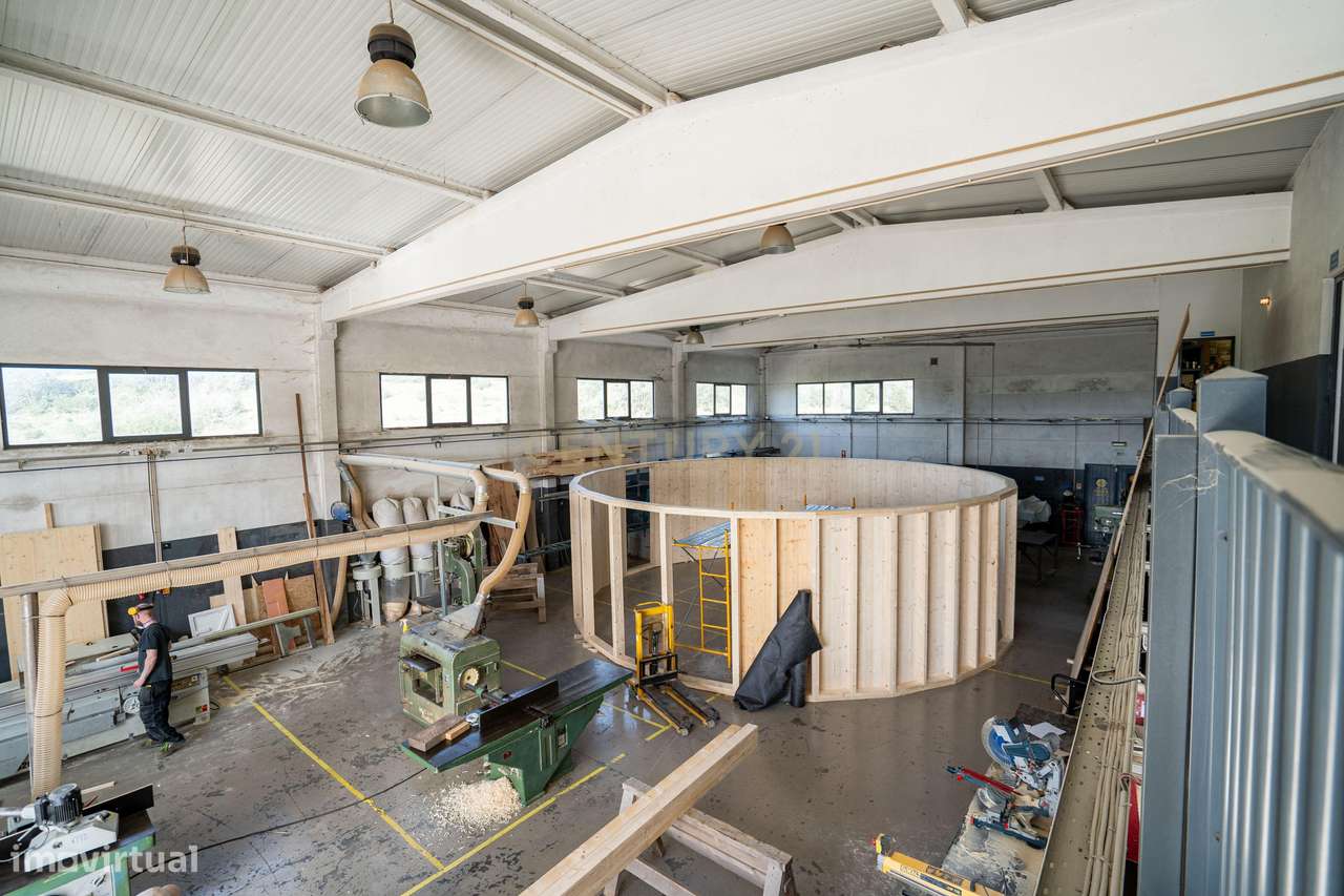 Armazém amplo com 535 m2 em Sobral de Monte Agraço ! - Grande imagem: 4/48