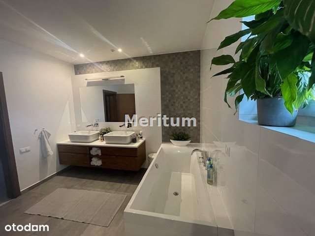 Dom wolnostojacy 5 pokoi garaż na 2 auta-18