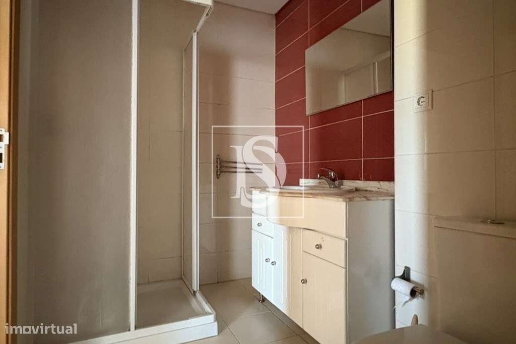 Apartamento T2 Venda em Viseu,Viseu-18
