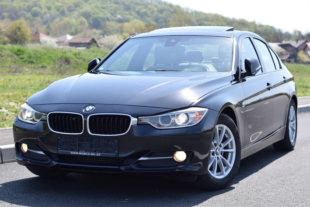 BMW 3 Series 320d Sport-Aut. Sport Line 2013