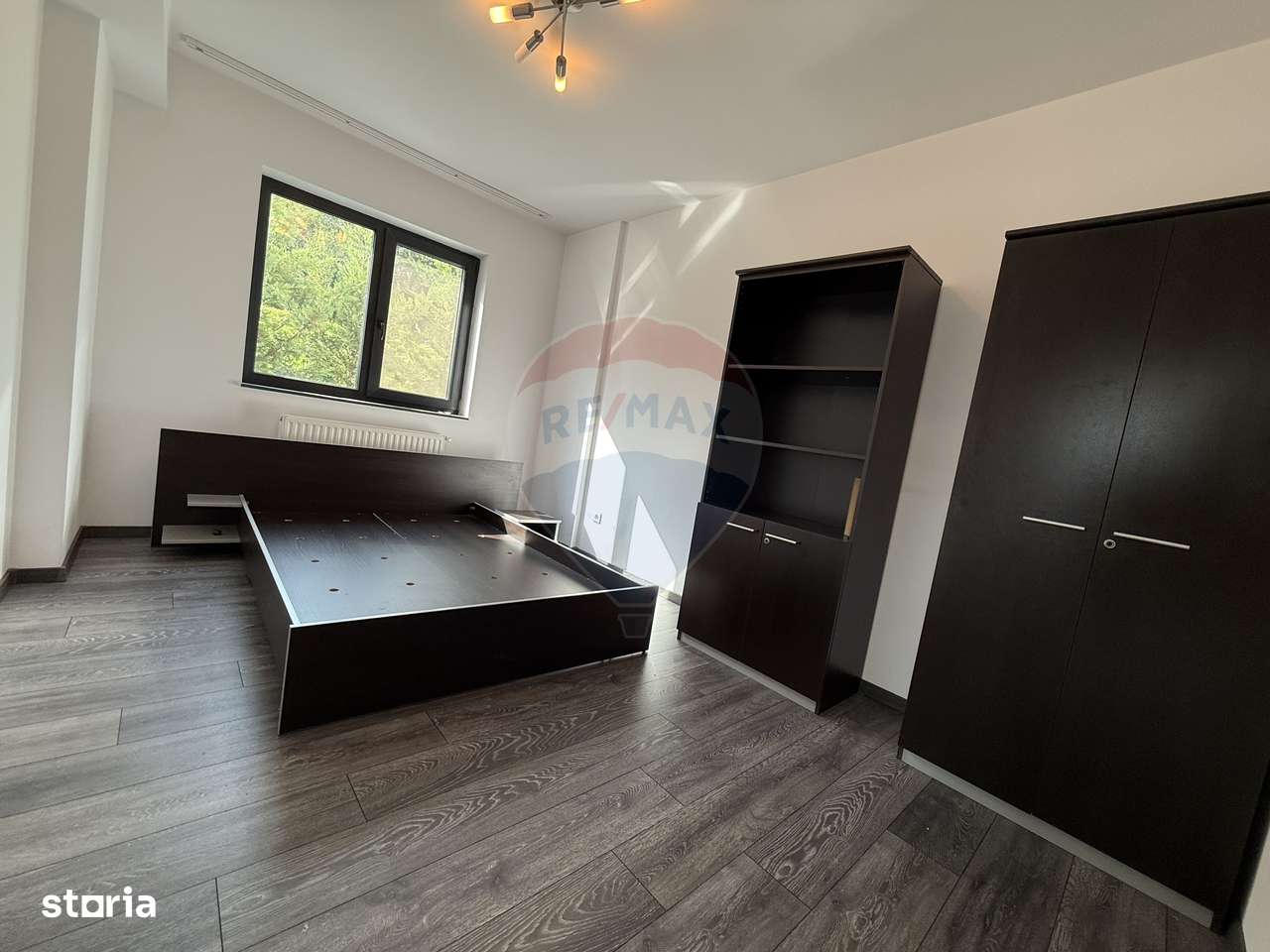 Casă / Vilă cu 4 camere de închiriat Feleacu - Imagine principală: 4/9