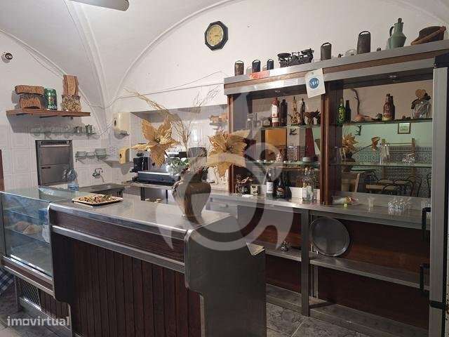 Comércio no Centro de Portel-1