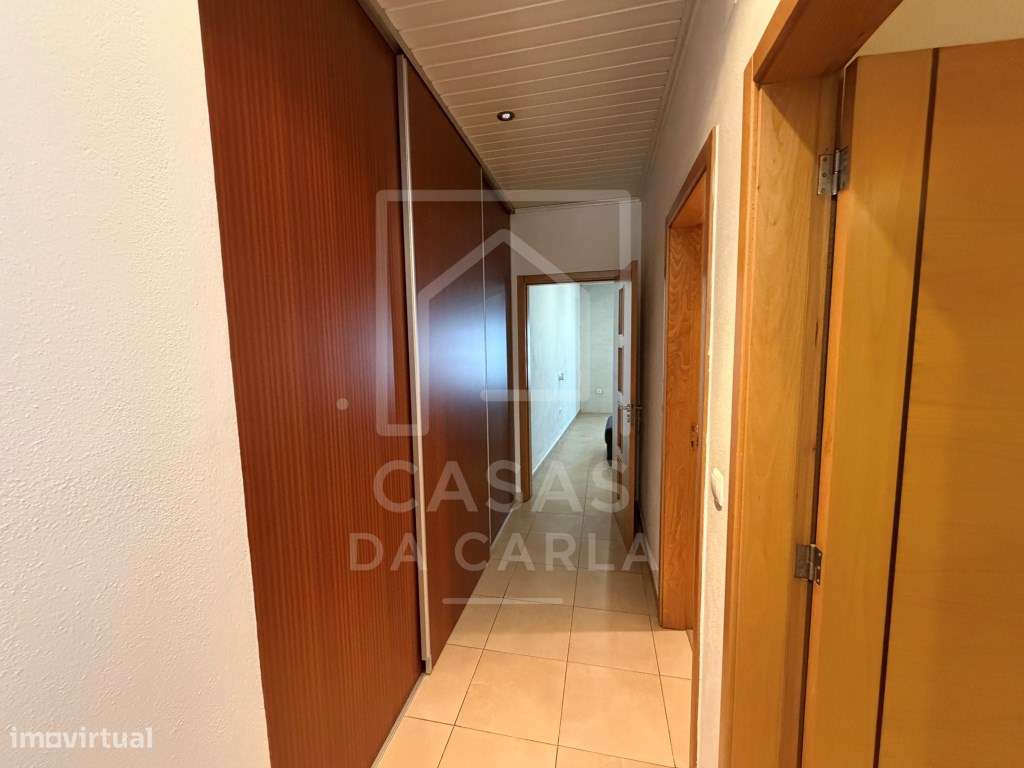 Moradia T2+2 com logradouro e garagem em Faro do Alentejo-7