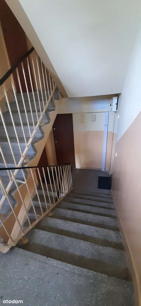 REZERWACJA Karolew. M-3 w niskim bloku, do własnej aranżacji-15