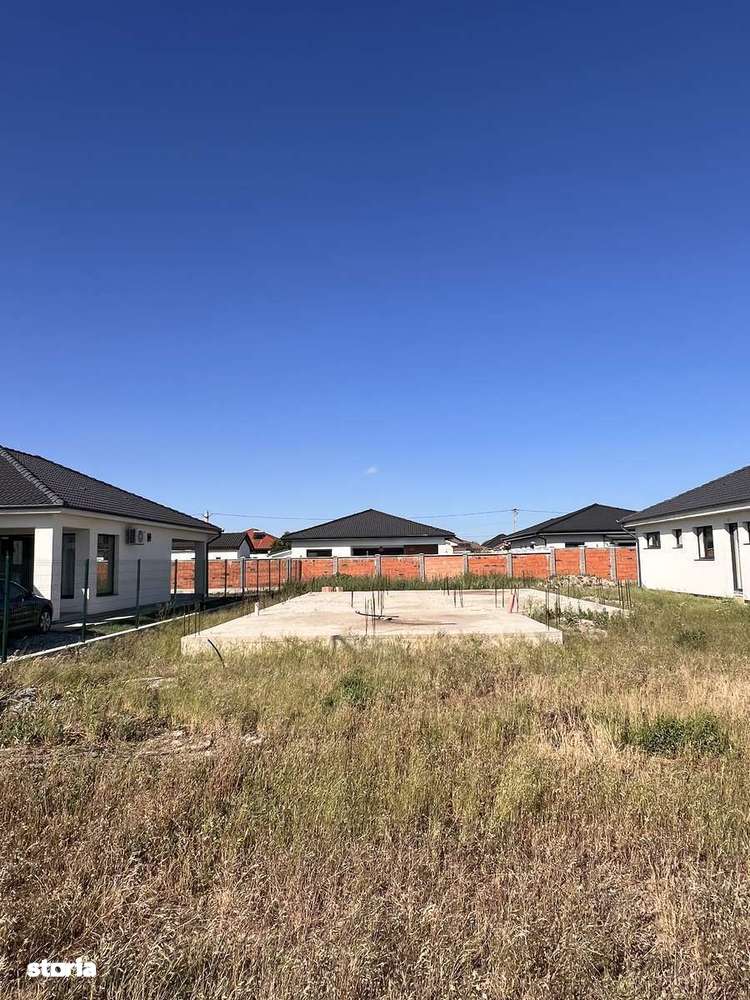 Casa din cărămidă in constructie predare in roșu + țiglă in Santandrei - Imagine principală: 5/15