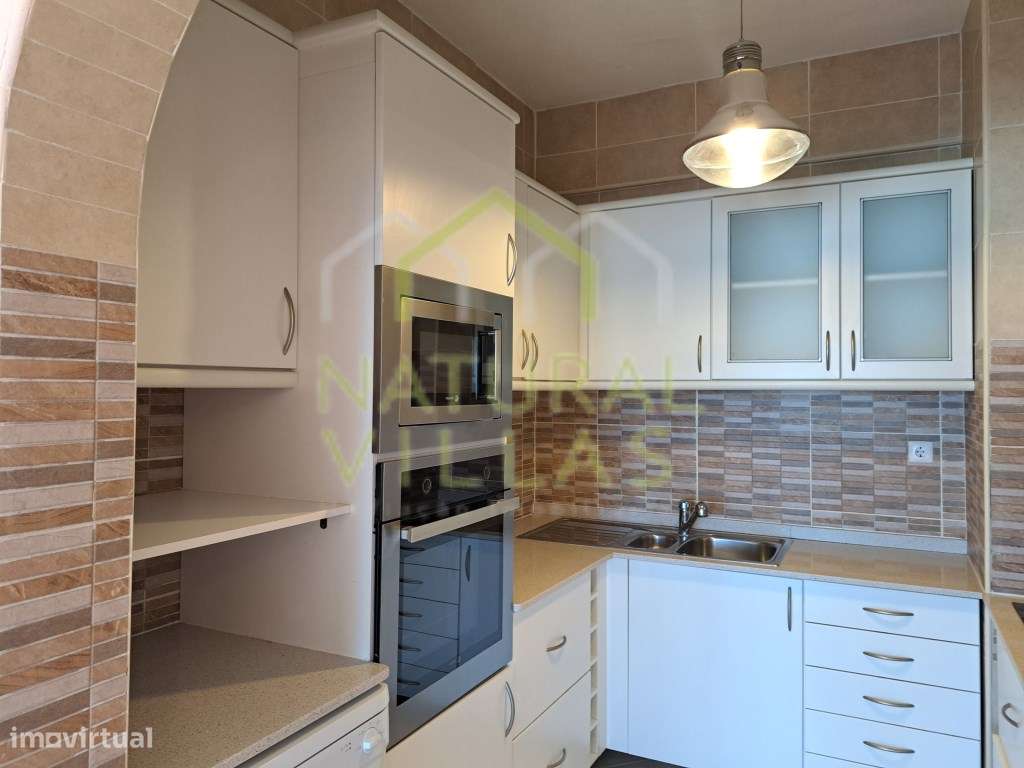 Apartamento T2 Frente Mar em Quarteira - Grande imagem: 4/15